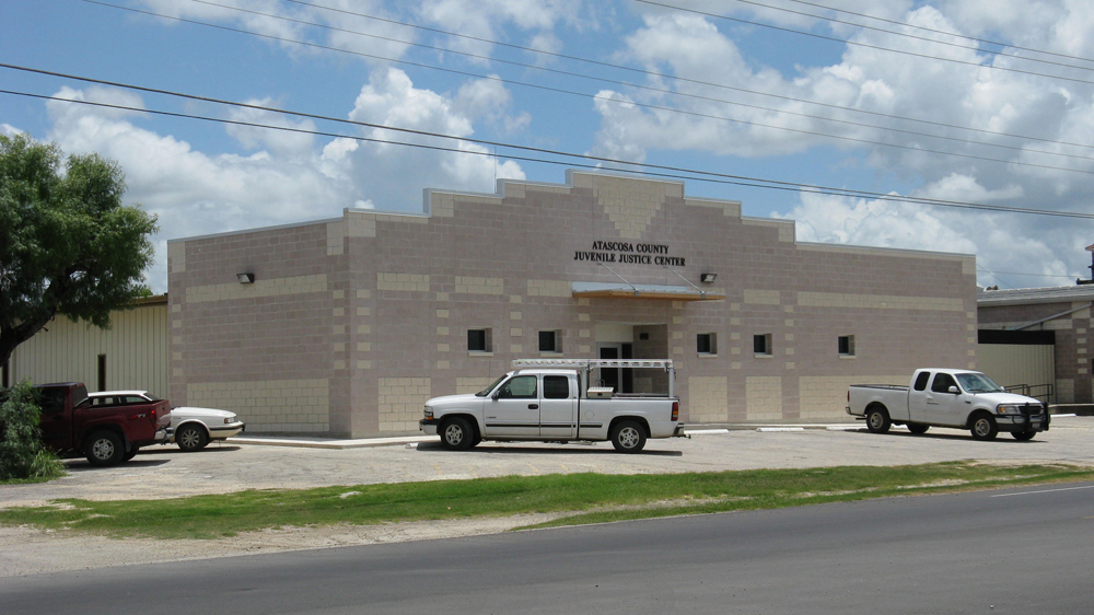 <strong>Atascosa County Juvenile Justice Center<span><b>in</b>Public</span></strong><i>→</i>